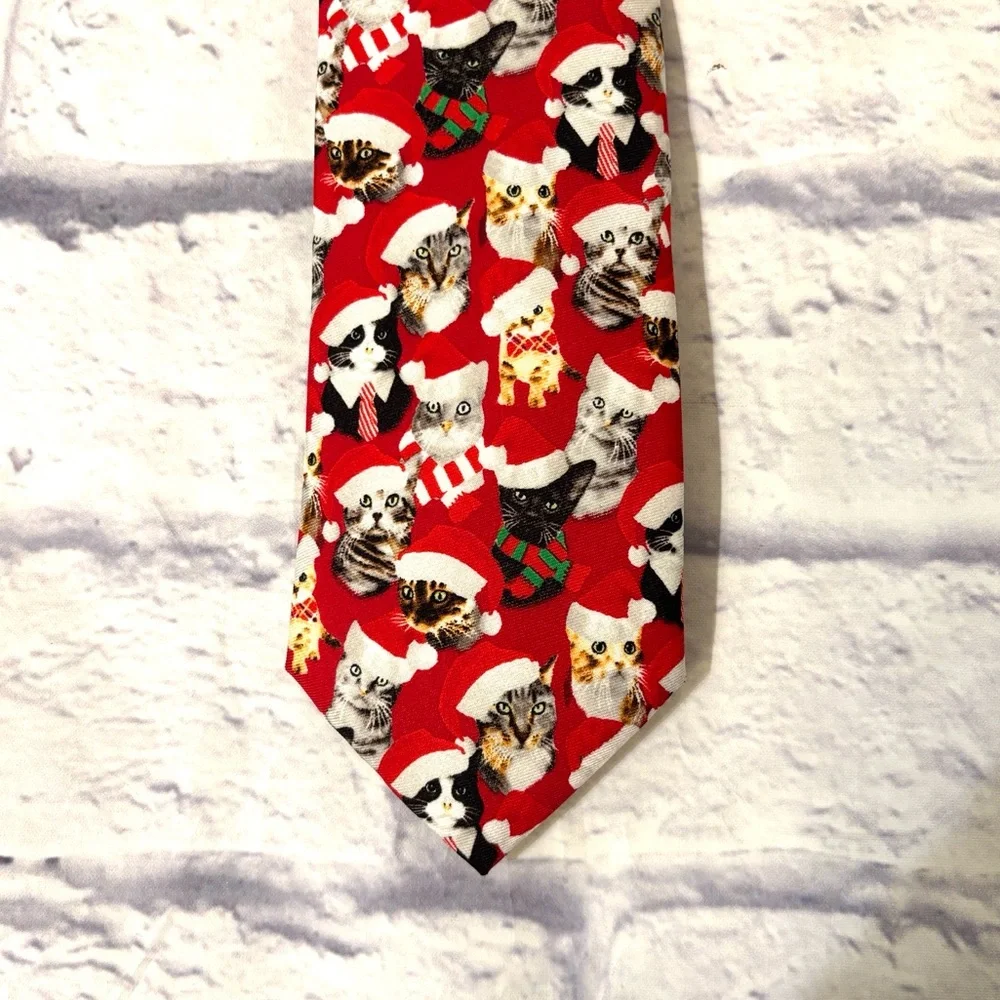 Bespoke Christmas Cats Holiday Tie Red Tie with Kitties Wearing Santa Hats NWT